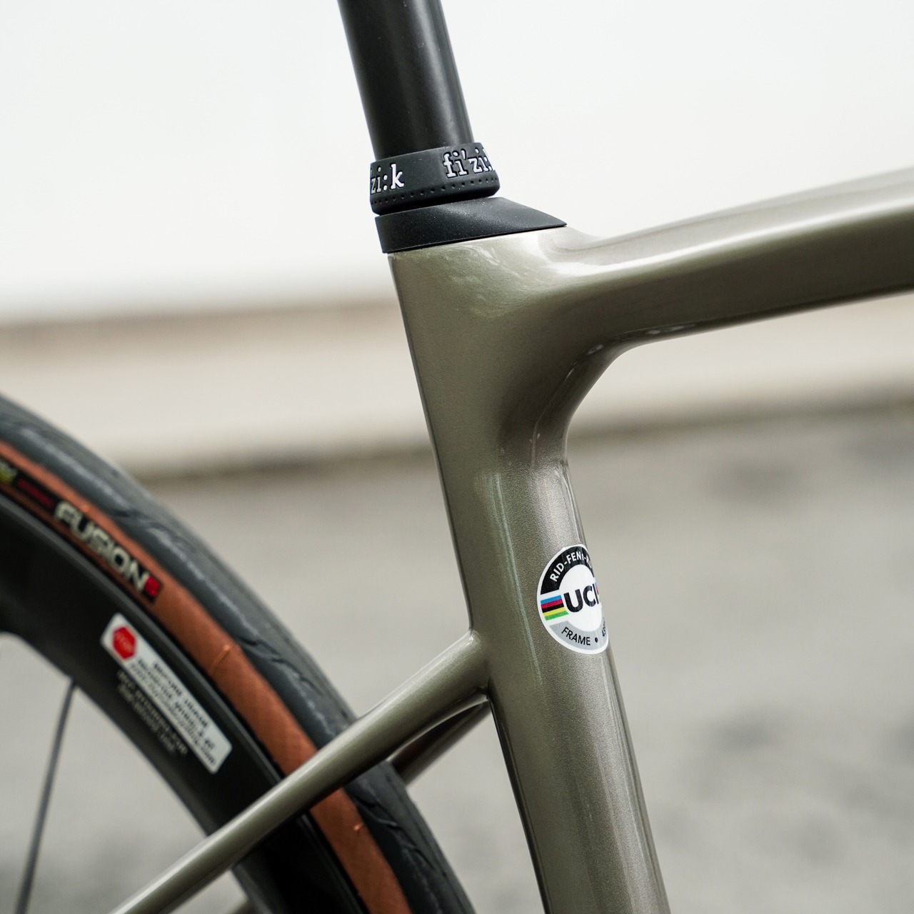 ridley-fenix-slic-battleship-grey-lilac-7